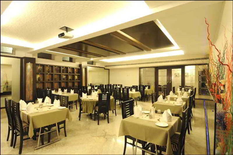 Crystal Inn Agra  Hindistan