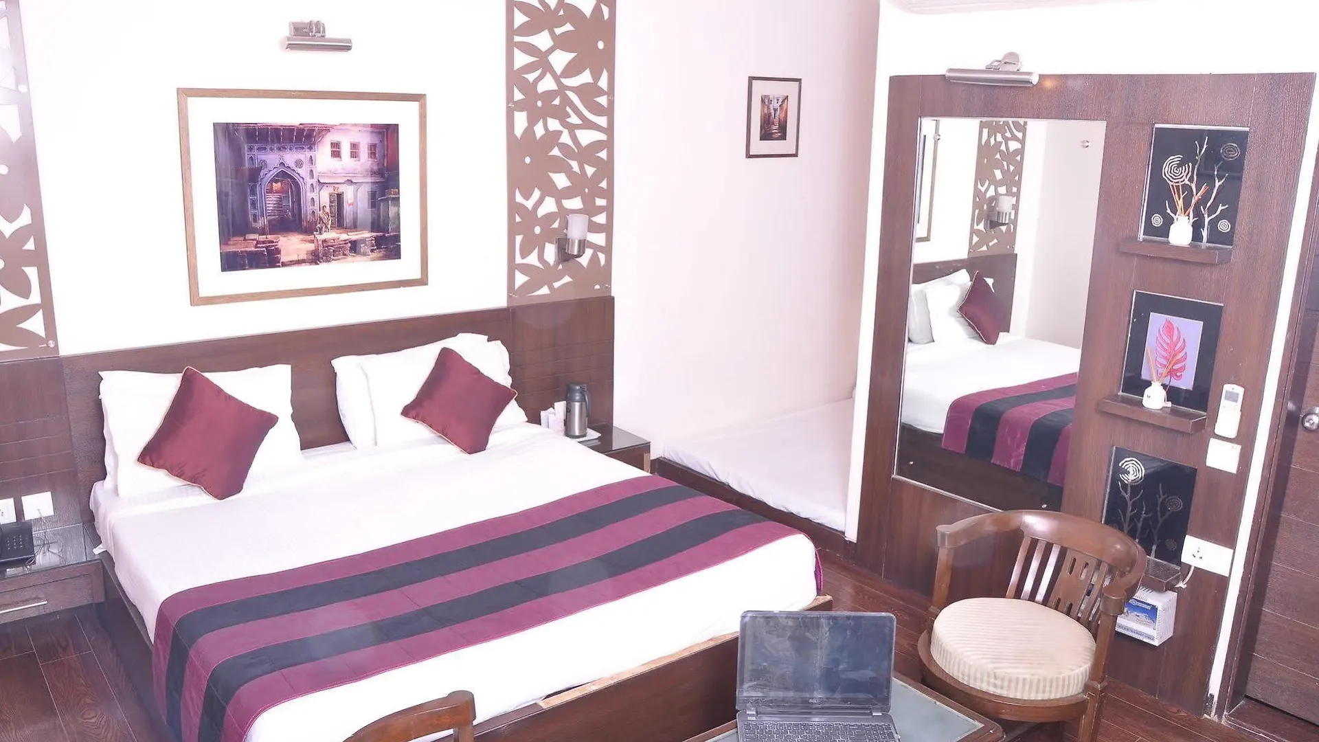 Crystal Inn Agra