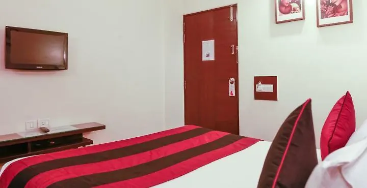 Hotel Crystal Inn Agra