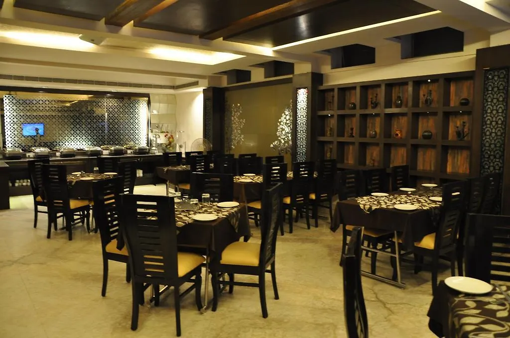 Crystal Inn Agra  4*, Agra (Uttar Pradesh)