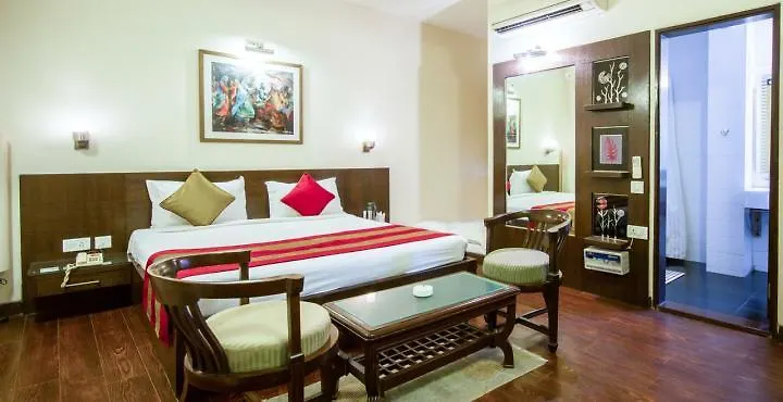 **** Hotel Crystal Inn Agra  India