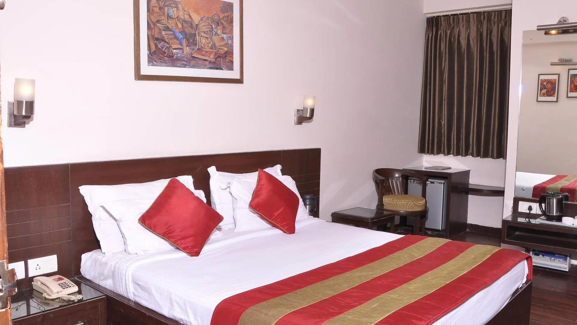 Crystal Inn Agra  4*, Agra (Uttar Pradesh) India